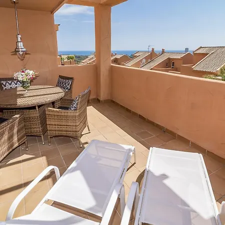 Lagos-ll * Marbella